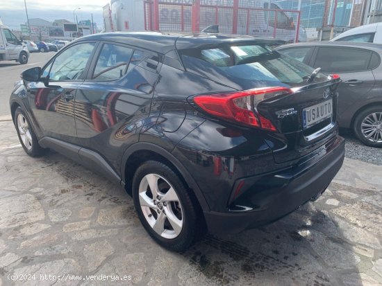 Toyota C-HR 1.8 125H Active - Collado Villalba