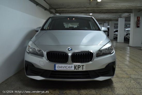 BMW Serie 2 Active Tourer ACTIVE 216 D IMPECABLE FINANCIACION AL 7,50% - Santa Coloma de Gramenet