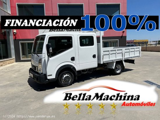 Nissan NT400 CABSTAR 6 PLAZAS CAJA ABIERTA - Parla