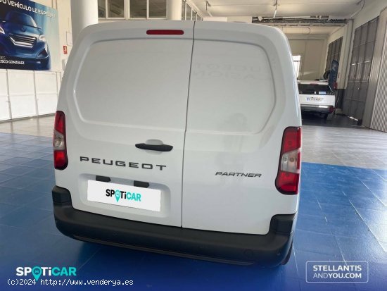 Peugeot Partner  Standard 600kg BlueHDi 73kW - - Almería