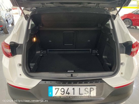 Opel Grandland X  1.2 Turbo Design & Tech - Castilleja de la Cuesta