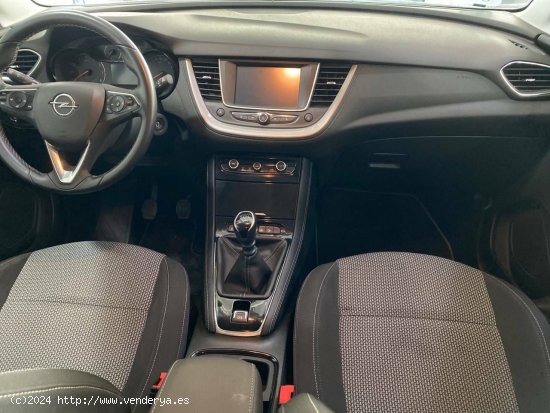 Opel Grandland X  1.5 CDTi Selective - Castilleja de la Cuesta