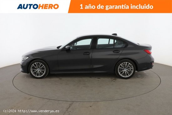 BMW Serie 3 320d Sport Line - 