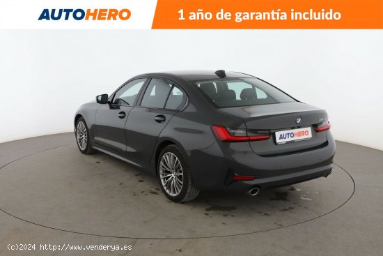 BMW Serie 3 320d Sport Line - 