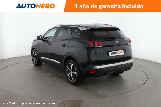 Peugeot 3008 1.2 PureTech Allure - 