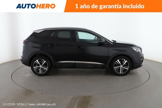 Peugeot 3008 1.2 PureTech Allure - 