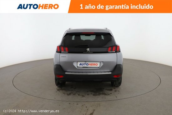 Peugeot 5008 1.2 PureTech Allure - 