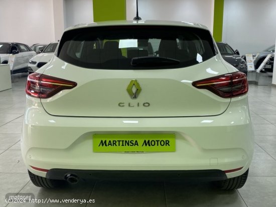 Renault Clio Intens TCe 90 (67kw) de 2021 con 36.000 Km por 15.300 EUR. en Malaga