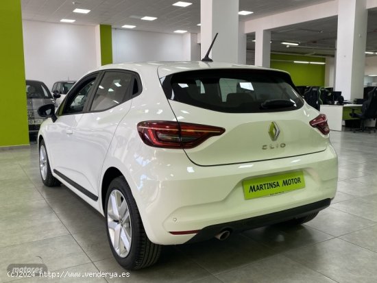 Renault Clio Intens TCe 90 (67kw) de 2021 con 36.000 Km por 15.300 EUR. en Malaga