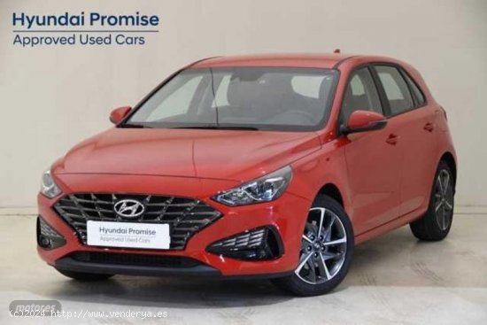 Hyundai i30 1.5 DPI Klass SLX 110 de 2023 con 4.208 Km por 19.990 EUR. en Pontevedra