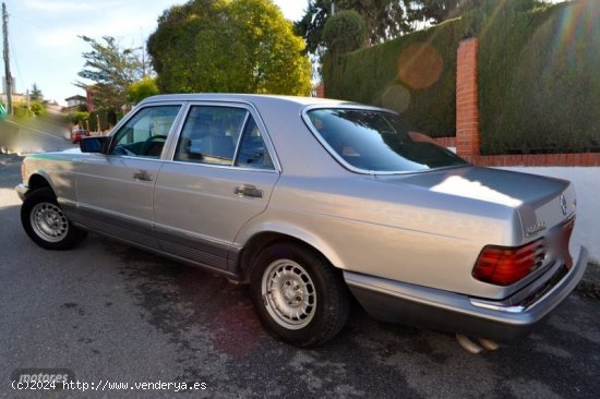 Mercedes Clase S W126 300TD AMERICANO-PIEL-KLIMA-ELEGANCE-AUT de 1983 con 107.000 Km por 18.700 EUR.