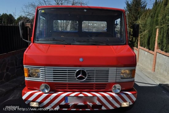 Mercedes Transporter 811d grua portacochex3 piel-perfecta!! de 1988 con 67.000 Km por 27.700 EUR. en