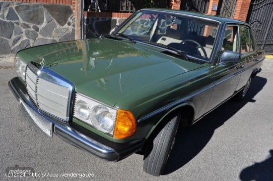 Mercedes Clase E w123 240d piel beige-klima de 1978 con 70.000 Km por 18.700 EUR. en Granada