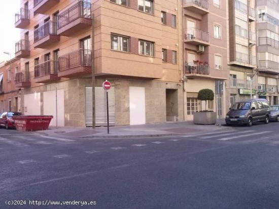 LOCAL COMERCIAL - ALICANTE