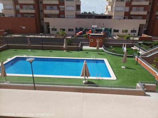 Piso con 2 Terrazas, Piscina y Garaje cerca del Estadio Martínez Valero - ALICANTE