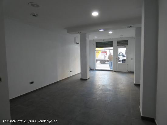 Local comercial de 40 metros en plena Gran Avenida. - ALICANTE