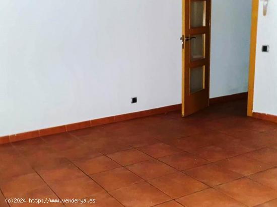 Piso a la venta en Ca n' Anglada, Terrassa. POSIBILIDAD DE FINANCIAR LA COMPRA AL 100% - BARCELONA