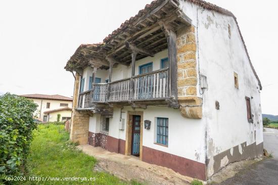 CASA CON PARCELA EN VILLANUEVA DE COLOMBRES - ASTURIAS