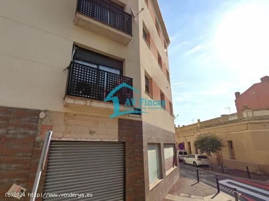 TRASTERO EN VENTA EN VILADECANS - BARCELONA