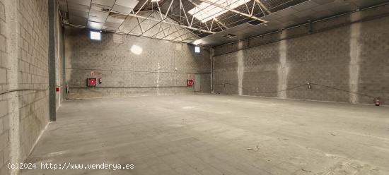 Nave comercial y logística en alquiler en calle Potosí, 9  La Maquinista - Barcelona - BARCELONA