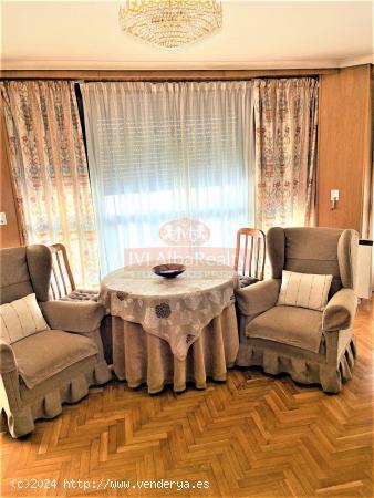 SE VENDE APARTAMENTO, EN ZONA CENTRO- ALTOZANO. - ALBACETE