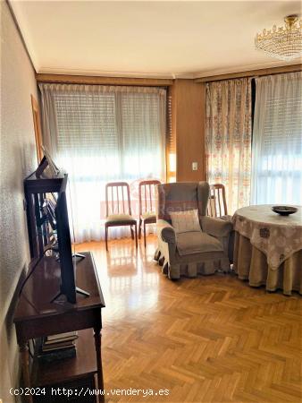 SE VENDE APARTAMENTO, EN ZONA CENTRO- ALTOZANO. - ALBACETE