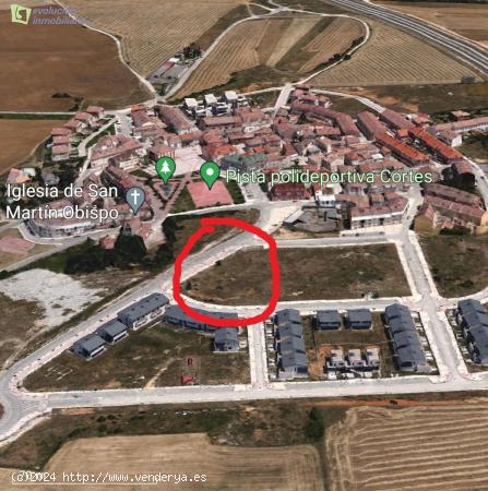 Solar urbano de 2.502 m2 de superficie en el barrio de Cortes de Burgos. - BURGOS