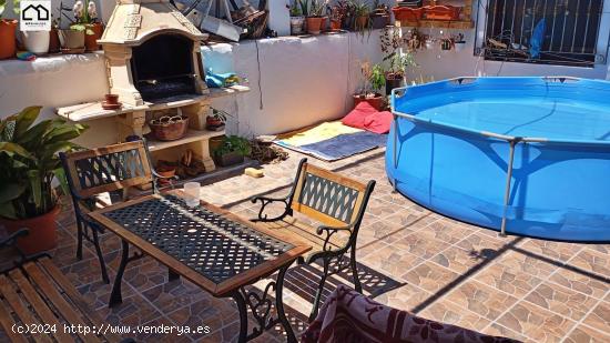 APIHOUSE VENDE A PLAZOS O ALQUILER CON OPCION A COMPRA EN ALMODOVAR DEL CAMPO. PRECIO 56.000€ - CI