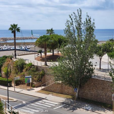 Apartamento de 83 m2 con gran terraza con vistas al mar - TARRAGONA