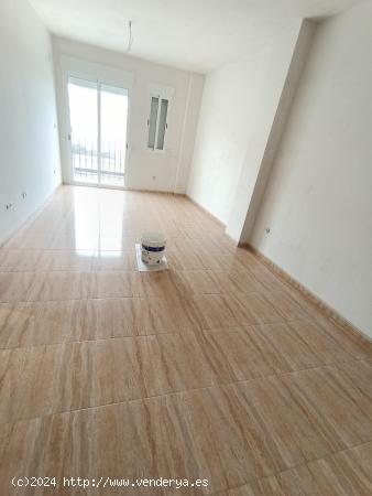 SE  VENDE PISO EN MOLINA DE SEGURA - MURCIA