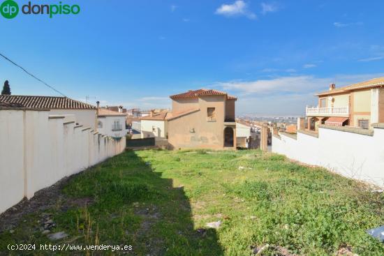 PARCELA CON CASA EN ESTRUCTURA - GRANADA