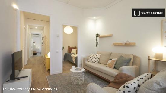 Apartamento entero de 3 habitaciones en Barcelona. - BARCELONA