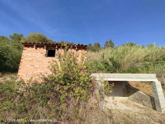 Finca con maset - TERUEL