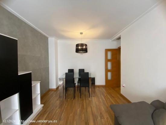 Piso de 2 Habitaciones y 1 Baño en Travalón, Elche - ALICANTE