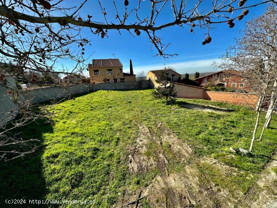 Solar en venta, construye tu casa soñada en Torrecaballeros - SEGOVIA