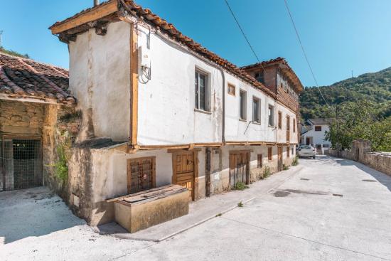 Casa en Sotiello (Lena) - ASTURIAS