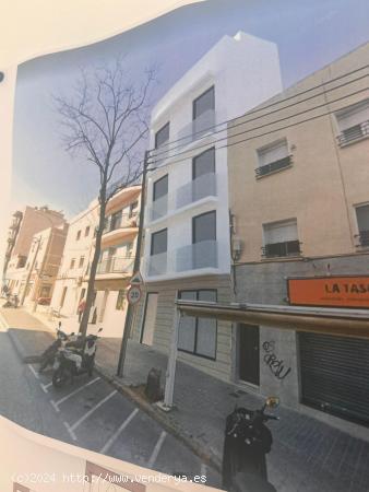  Se Vende en Badalona - BARCELONA 