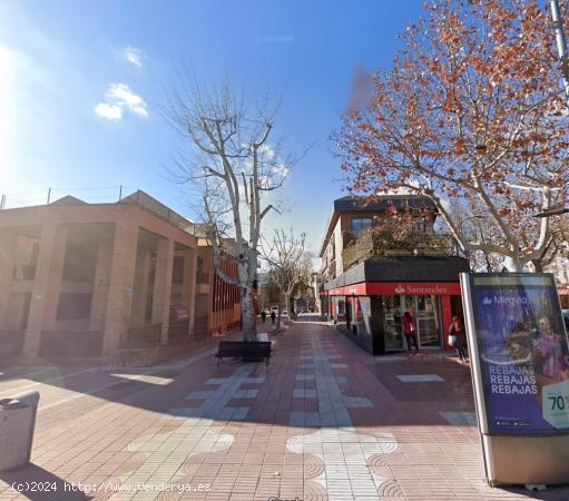 LOCAL COMERCIAL EN SAN SEBASTIAN DE LOS REYES. - MADRID