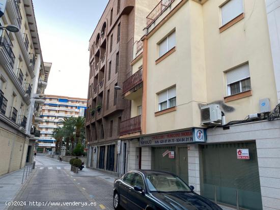  CASABANCO  VENDE LOCAL  OFICINA EN VILLANUEVA DE LA SERENA - BADAJOZ 