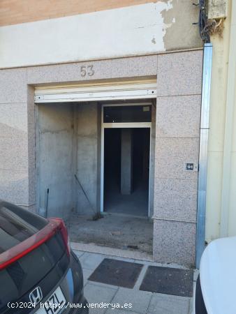 CASABANCO VENDE  LOCAL COMERCIAL  EN MONESTERIO - BADAJOZ