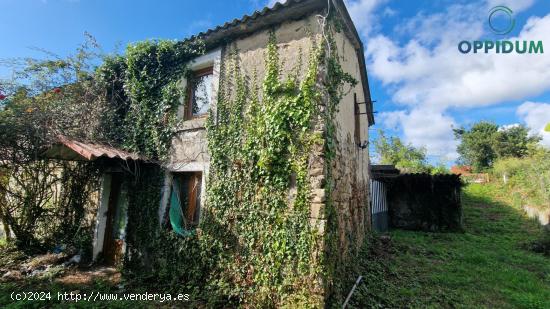 CASA RÚSTICA PARA REHABILITAR EN NARÓN - A CORUÑA