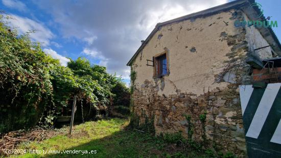 CASA RÚSTICA PARA REHABILITAR EN NARÓN - A CORUÑA