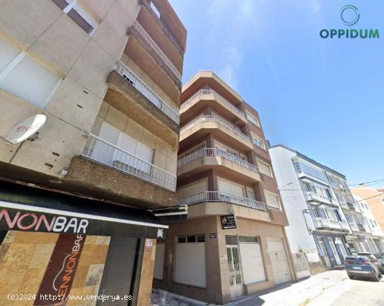 PISO DE 154 M2 PARA REFORMAR CON TERRAZA EN CEE - A CORUÑA