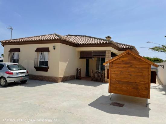  VENTA CHALET EN EL PAGO MELILLA - CADIZ 