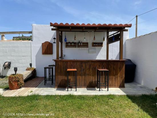 VENTA CHALET EN EL PAGO MELILLA - CADIZ