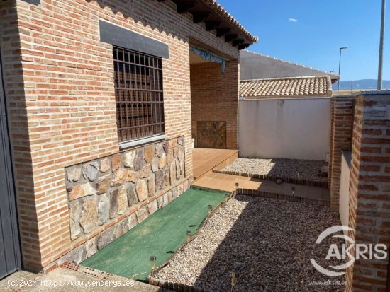 CHALET EN VENTA EN CUERVA