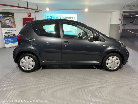 Toyota Aygo 1.0 VVTI 68cv. Impecable. A toda prueba. - Barcelona