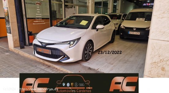  Toyota Corolla 125H STYLE  NAVEGADOR GPS-APPLE CARPLAY -ANDROID Auto - Mataró 