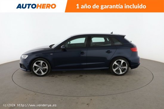 Audi A3 1.5 TFSI S Line Edition - 