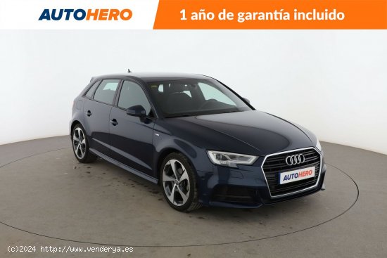 Audi A3 1.5 TFSI S Line Edition - 